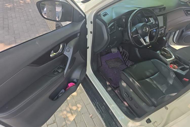 Used Nissan X-Trail 2020 2.0L XL ITS CVT 2WD SmartConnect Comfort Edition Driver Seat