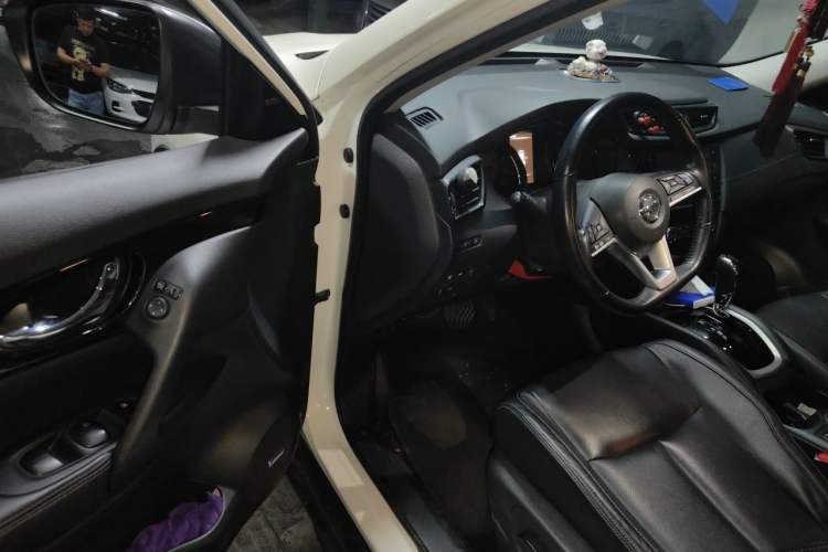 Used Nissan X-Trail 2020 2.5L XL ITS CVT 4WD Deluxe Navigation Edition Driver Seat