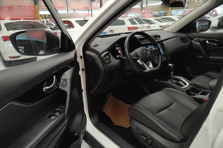 Used Nissan X-Trail 2020 2.0L XL Premium CVT 2WD SmartConnect Luxury Edition Driver Seat