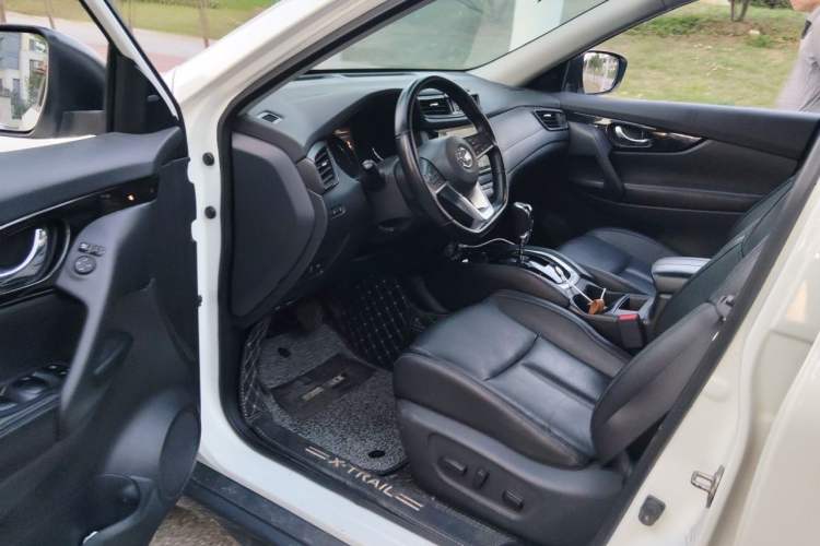 Used Nissan X-Trail 2020 2.0L XL ITS CVT 2WD SmartConnect Comfort Edition Driver Seat