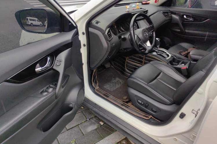 Used Nissan X-Trail 2020 2.0L XL ITS CVT 2WD SmartConnect Comfort Edition Driver Seat