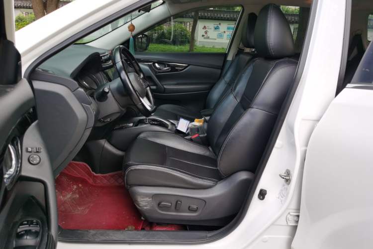 Used Nissan X-Trail 2020 2.0L XL ITS CVT 2WD SmartConnect Comfort Edition Driver Seat
