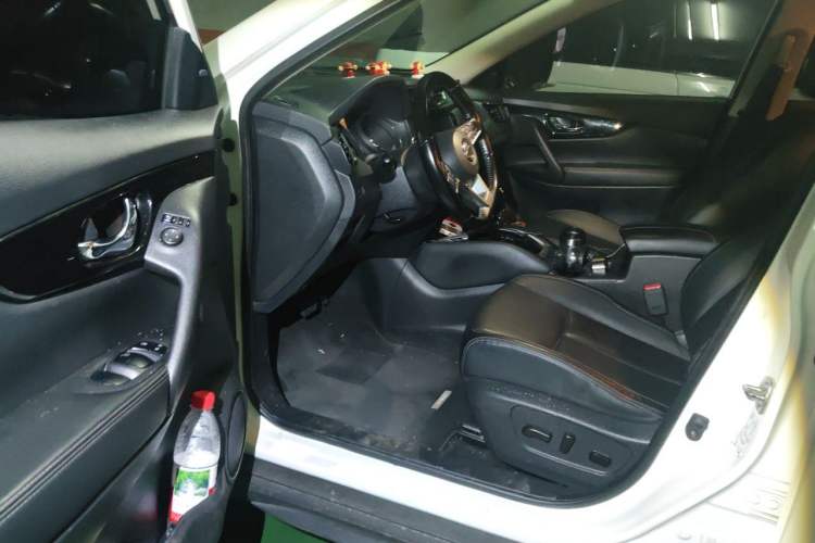 Used Nissan X-Trail 2020 2.0L XL ITS CVT 2WD SmartConnect Comfort Edition Driver Seat