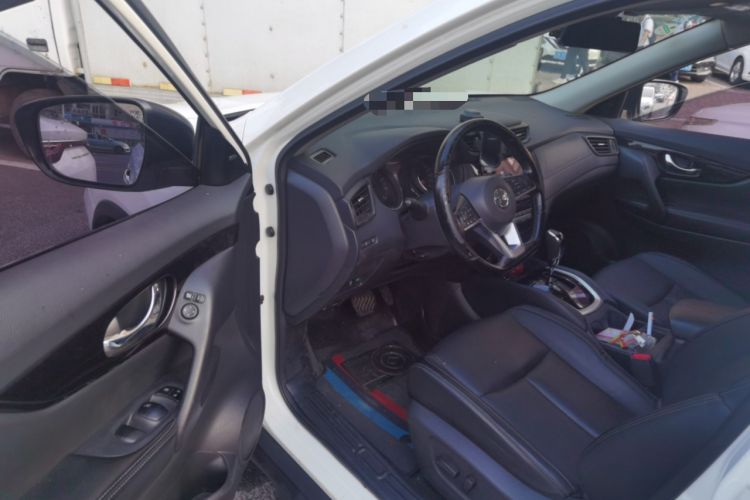 Used Nissan X-Trail 2020 2.0L XL Premium CVT 2WD SmartConnect Luxury Edition Driver Seat