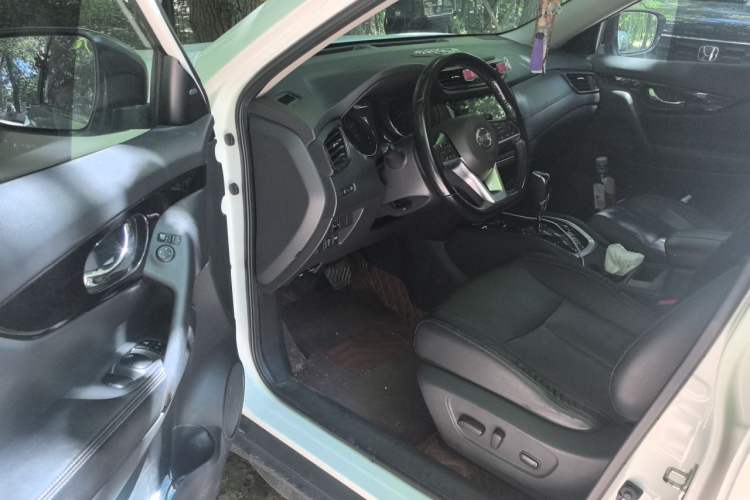 Used Nissan X-Trail 2020 2.0L XL ITS CVT 2WD SmartConnect Comfort Edition Driver Seat
