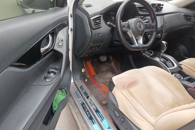 Used Nissan X-Trail 2020 2.0L XL ITS CVT 2WD SmartConnect Comfort Edition Driver Seat