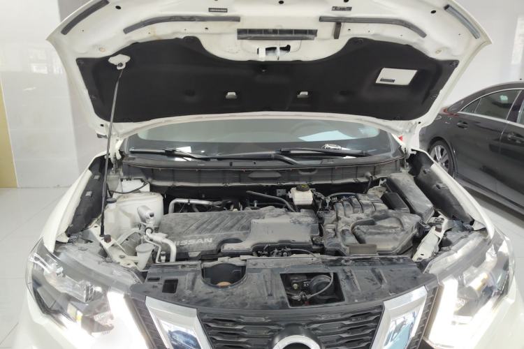 Used Nissan X-Trail 2020 2.0L XL ITS 3-Row CVT 2WD SmartConnect 7-Seater Comfort Edition Engine Bay