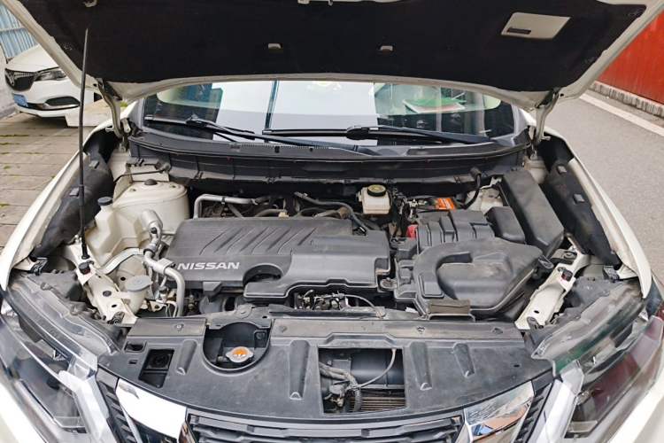 Used Nissan X-Trail 2020 2.0L XL ITS 3-Row CVT 2WD SmartConnect 7-Seater Comfort Edition Engine Bay