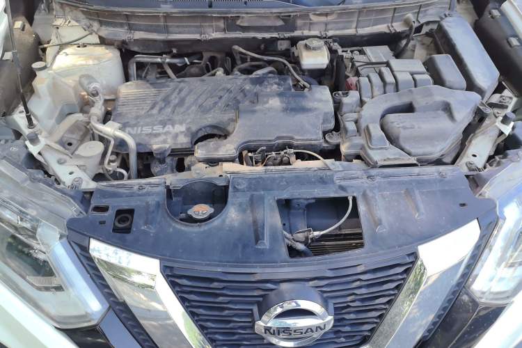 Used Nissan X-Trail 2020 2.0L XL ITS CVT 2WD SmartConnect Comfort Edition Engine Bay