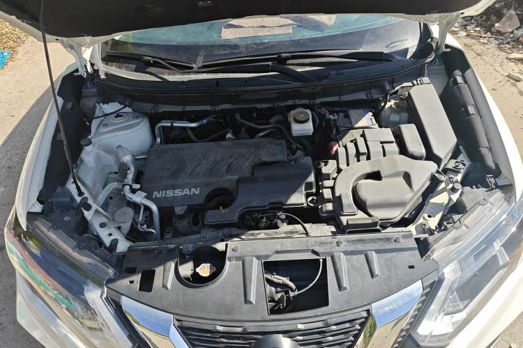 Used Nissan X-Trail 2020 2.0L XL ITS CVT 2WD SmartConnect Comfort Edition Engine Bay