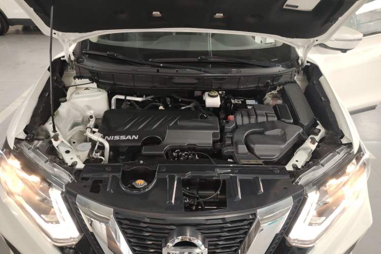 Used Nissan X-Trail 2020 2.0L XL ITS CVT 2WD SmartConnect Comfort Edition Engine Bay