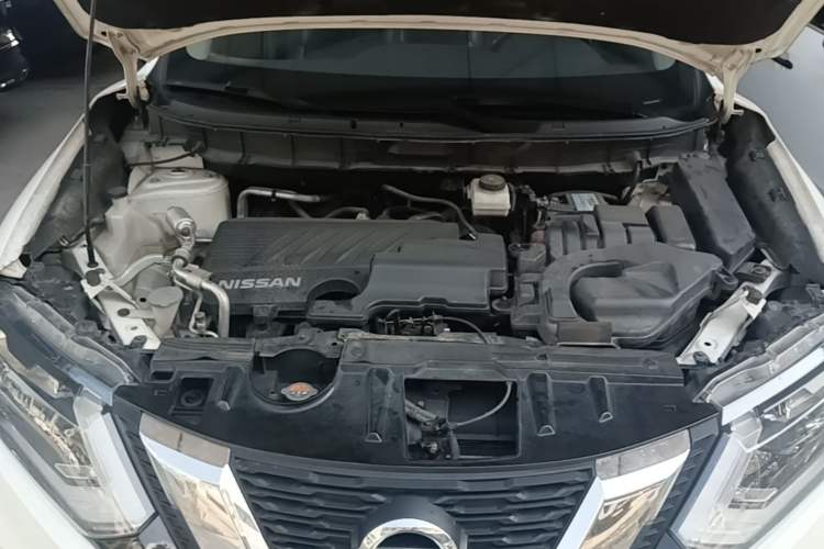 Used Nissan X-Trail 2020 2.0L XL ITS CVT 2WD SmartConnect Comfort Edition Engine Bay
