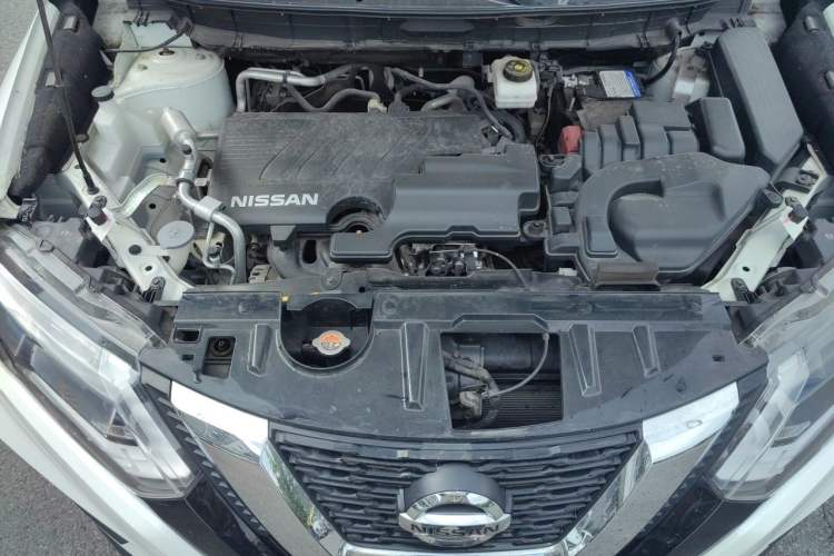 Used Nissan X-Trail 2020 2.0L XL ITS CVT 2WD SmartConnect Comfort Edition Engine Bay