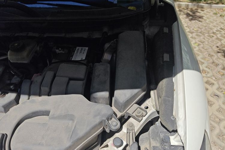 Used Nissan X-Trail 2020 2.0L XL Premium CVT 2WD SmartConnect Luxury Edition Engine Bay Left