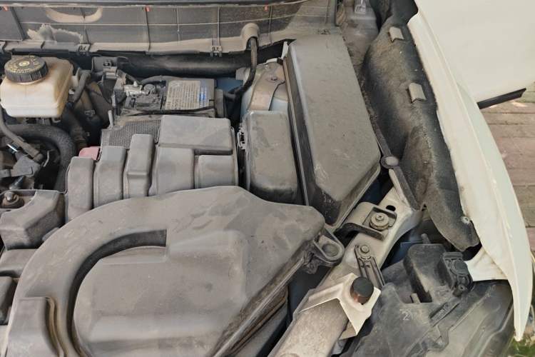 Used Nissan X-Trail 2020 2.0L XL Premium CVT 2WD SmartConnect Luxury Edition Engine Bay Left