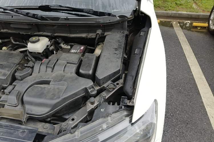 Used Nissan X-Trail 2020 2.0L XL ITS CVT 2WD SmartConnect Comfort Edition Engine Bay Left