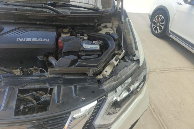 Used Nissan X-Trail 2020 2.5L XL ITS CVT 4WD Deluxe Navigation Edition Engine Bay Left