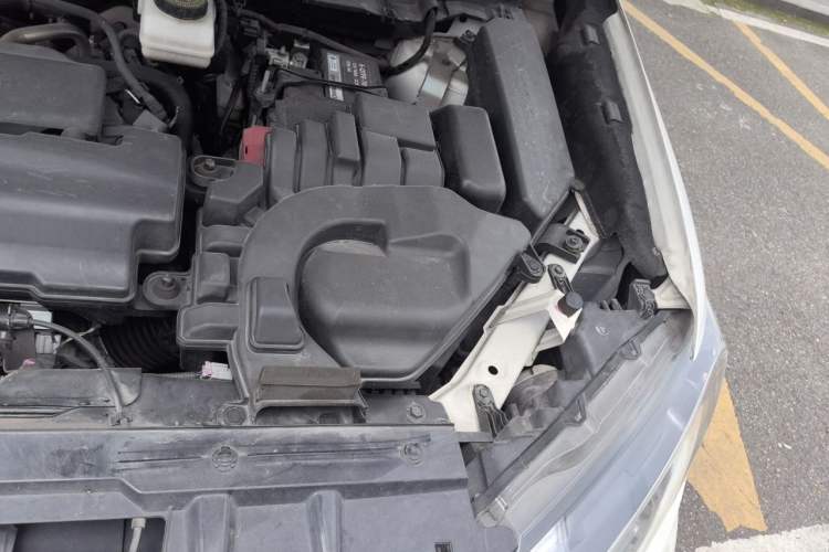 Used Nissan X-Trail 2020 2.0L XL ITS CVT 2WD SmartConnect Comfort Edition Engine Bay Left