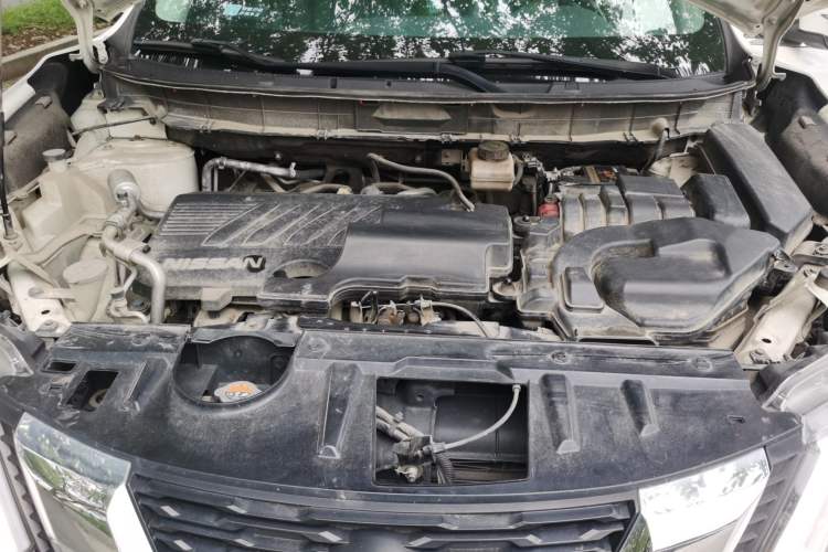 Used Nissan X-Trail 2020 2.0L XL ITS CVT 2WD SmartConnect Comfort Edition Engine Bay