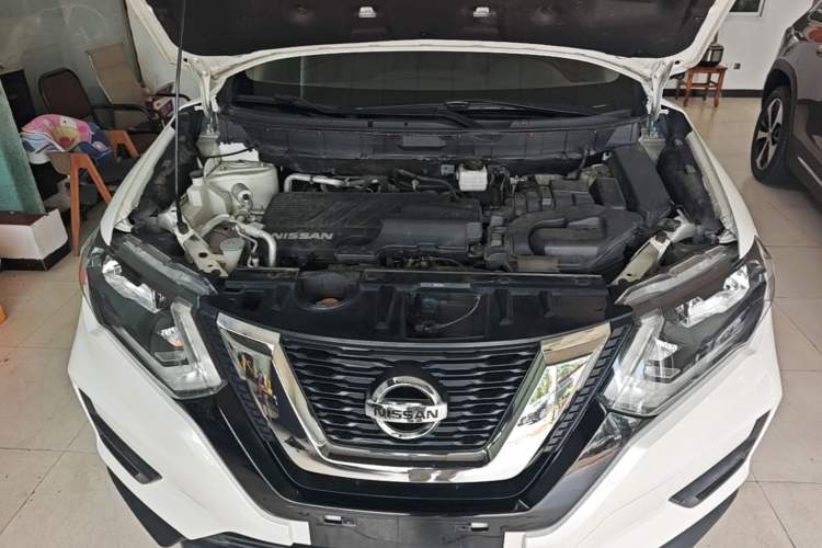 Used Nissan X-Trail 2020 2.0L XL ITS 3-Row CVT 2WD SmartConnect 7-Seater Comfort Edition Engine Bay