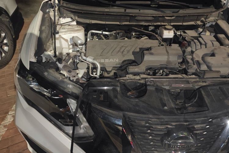Used Nissan X-Trail 2020 2.0L XL ITS CVT 2WD SmartConnect Comfort Edition Engine Bay Right