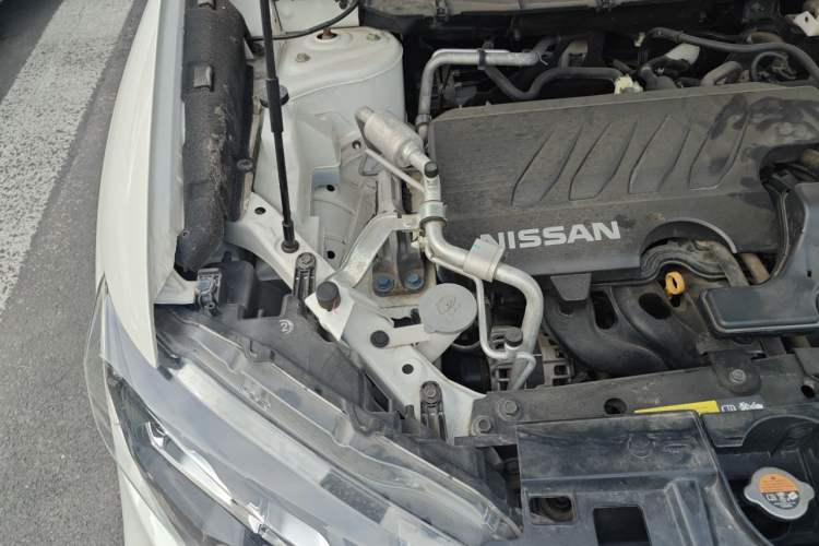 Used Nissan X-Trail 2020 2.0L XL Premium CVT 2WD SmartConnect Luxury Edition Engine Bay Right