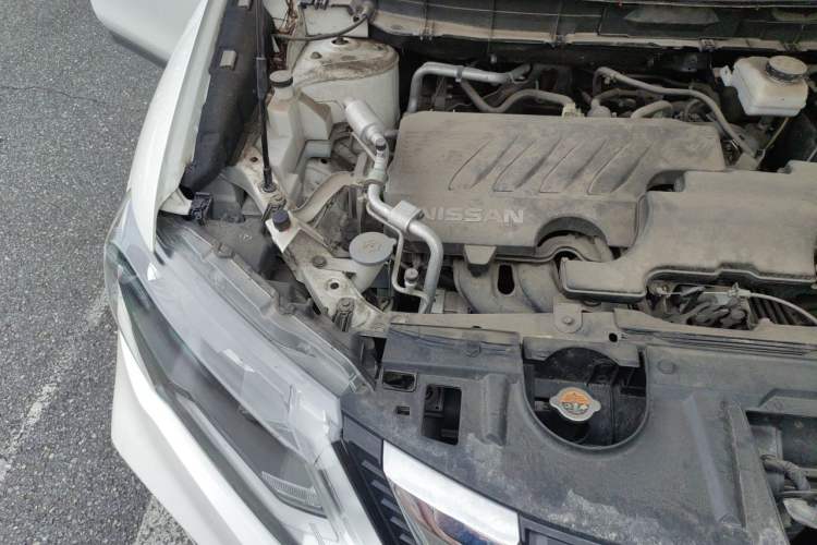 Used Nissan X-Trail 2020 2.0L XL ITS CVT 2WD SmartConnect Comfort Edition Engine Bay Right