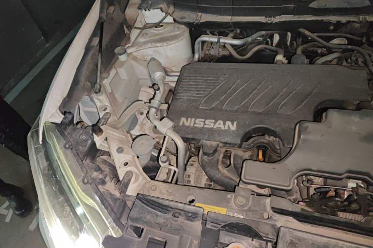 Used Nissan X-Trail 2020 2.0L XL ITS 3-Row CVT 2WD SmartConnect 7-Seater Comfort Edition Engine Bay Right