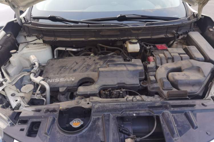 Used Nissan X-Trail 2020 2.0L XL Premium CVT 2WD SmartConnect Luxury Edition Engine Bay