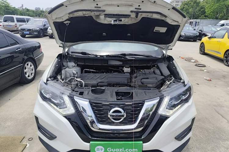 Used Nissan X-Trail 2020 2.0L XL Premium CVT 2WD SmartConnect Luxury Edition Engine Bay
