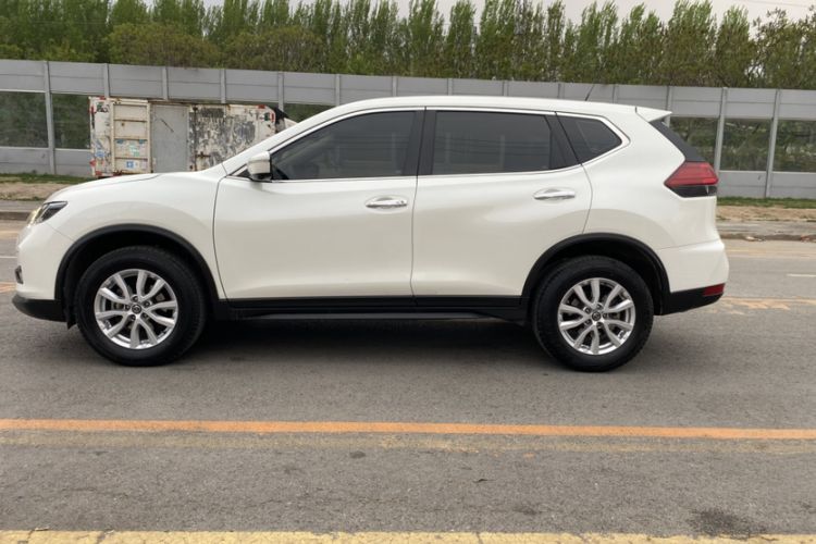 Used Nissan X-Trail 2020 2.0L XL ITS CVT 2WD SmartConnect Comfort Edition Exterior 2