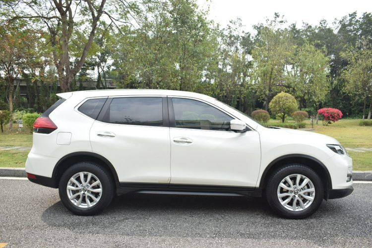 Used Nissan X-Trail 2020 2.0L XL ITS CVT 2WD SmartConnect Comfort Edition Exterior 3