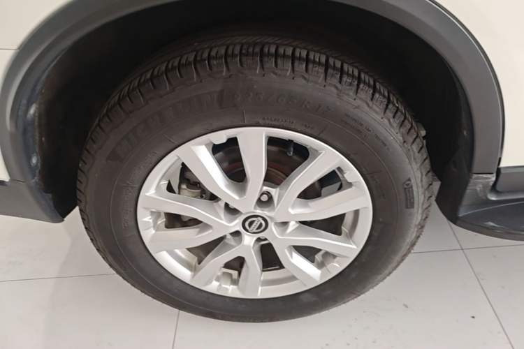 Used Nissan X-Trail 2020 2.0L XL Premium CVT 2WD SmartConnect Luxury Edition Exterior 5