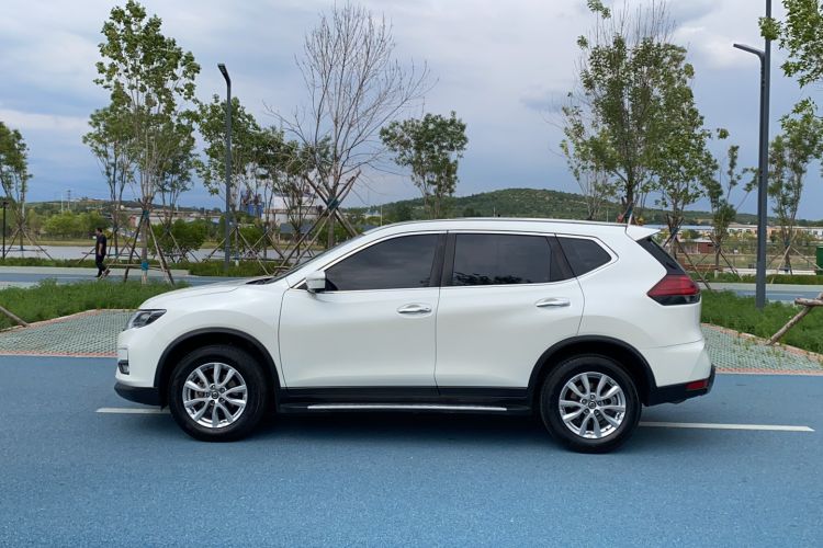 Used Nissan X-Trail 2020 2.0L XL ITS CVT 2WD SmartConnect Comfort Edition Exterior 5