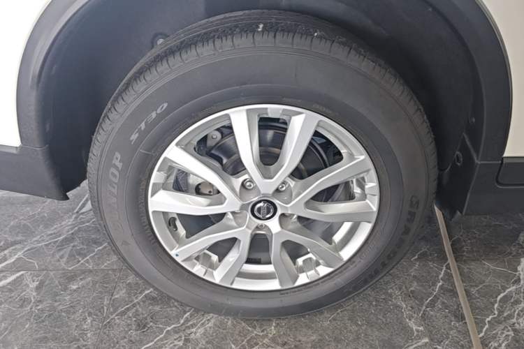 Used Nissan X-Trail 2020 2.0L XL ITS CVT 2WD SmartConnect Comfort Edition Exterior 5