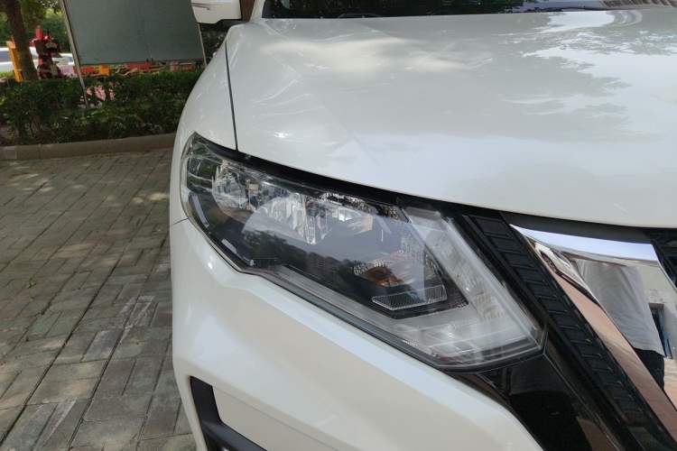 Used Nissan X-Trail 2020 2.0L XL ITS CVT 2WD SmartConnect Comfort Edition Exterior 6