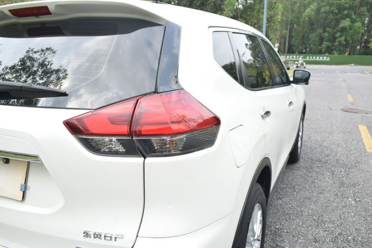 Used Nissan X-Trail 2020 2.0L XL ITS CVT 2WD SmartConnect Comfort Edition Exterior 6