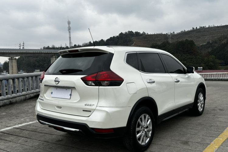 Used Nissan X-Trail 2020 2.0L XL ITS CVT 2WD SmartConnect Comfort Edition Exterior 8