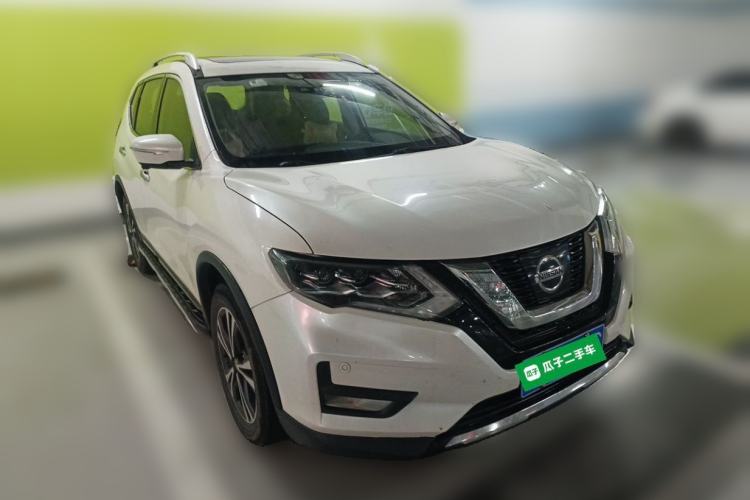 Used Nissan X-Trail 2020 2.5L XL ITS CVT 4WD Deluxe Navigation Edition Front Right 45 Deg