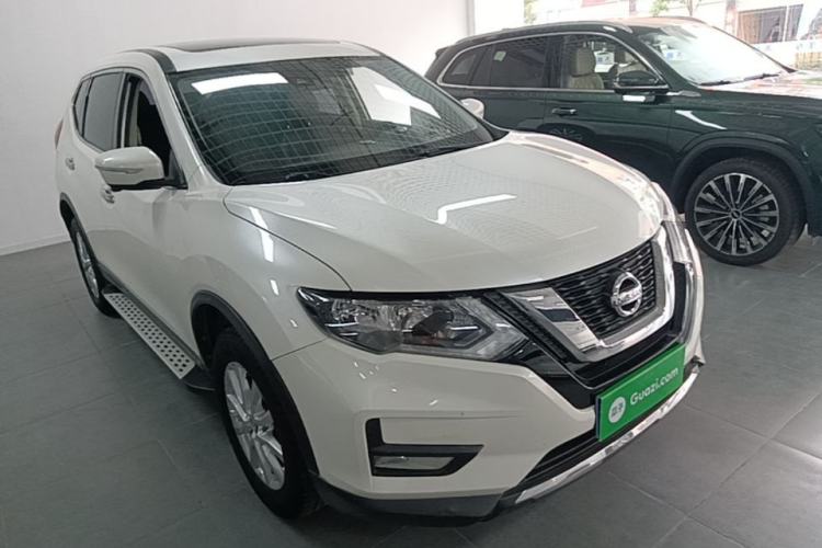Used Nissan X-Trail 2020 2.0L XL ITS CVT 2WD SmartConnect Comfort Edition Front Right 45 Deg