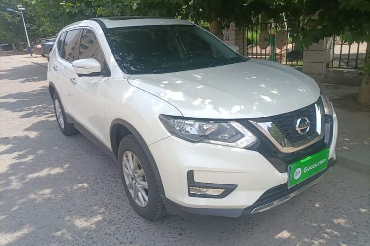 Used Nissan X-Trail 2020 2.0L XL ITS CVT 2WD SmartConnect Comfort Edition Front Right 45 Deg