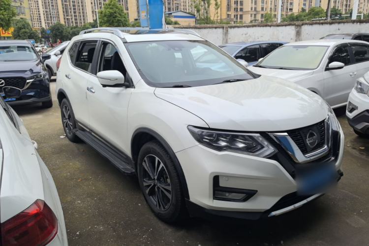 Used Nissan X-Trail 2020 2.5L XL ITS CVT 4WD Deluxe Navigation Edition Front Right 45 Deg