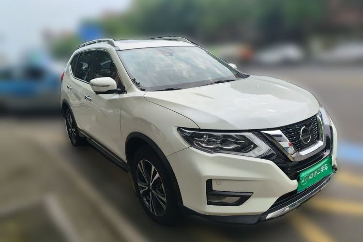 Used Nissan X-Trail 2020 2.5L XL ITS CVT 4WD Deluxe Navigation Edition Front Right 45 Deg
