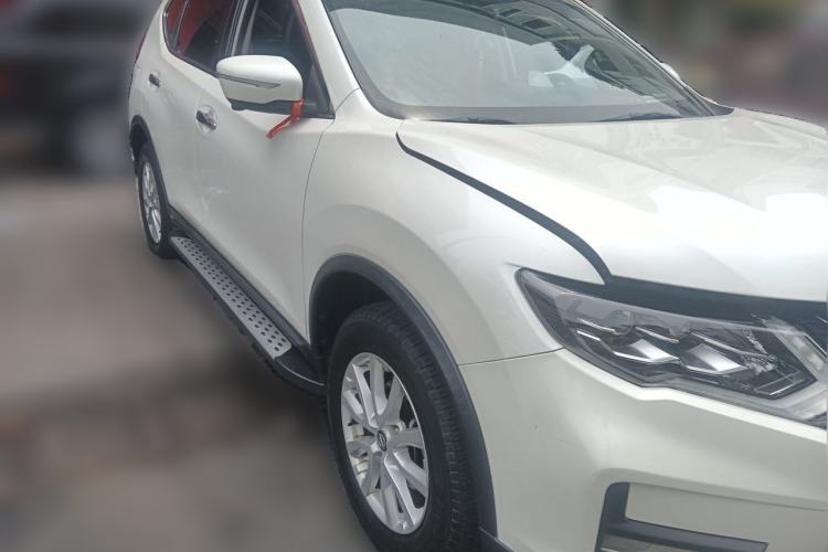 Used Nissan X-Trail 2020 2.0L XL Premium CVT 2WD SmartConnect Luxury Edition Front Right 45 Deg