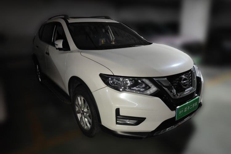 Used Nissan X-Trail 2020 2.0L XL ITS CVT 2WD SmartConnect Comfort Edition Front Right 45 Deg