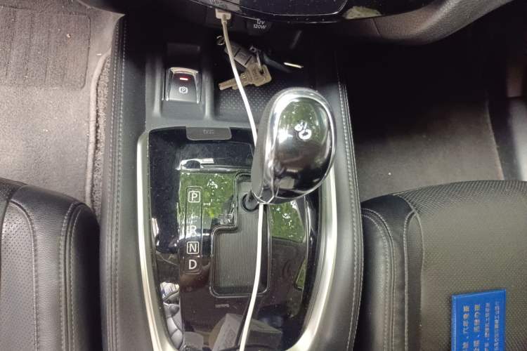 Used Nissan X-Trail 2020 2.0L XL ITS CVT 2WD SmartConnect Comfort Edition Gear Lever
