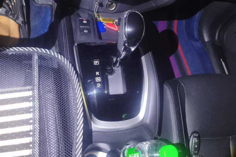 Used Nissan X-Trail 2020 2.5L XL ITS CVT 4WD Deluxe Navigation Edition Gear Lever