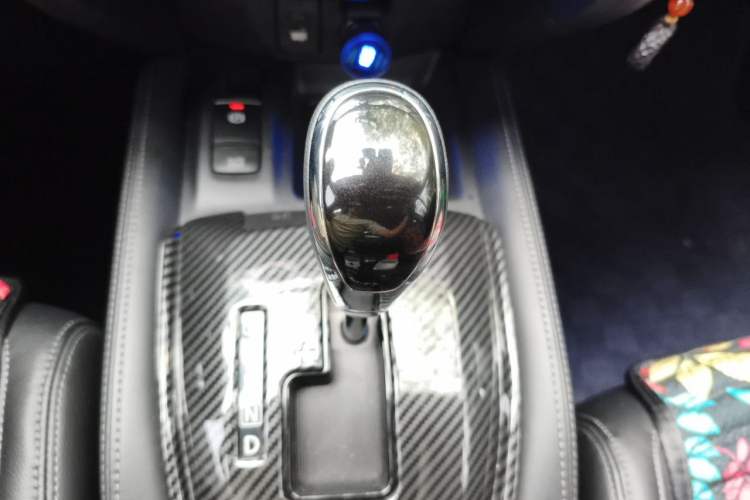 Used Nissan X-Trail 2020 2.5L XL ITS CVT 4WD Deluxe Navigation Edition Gear Lever