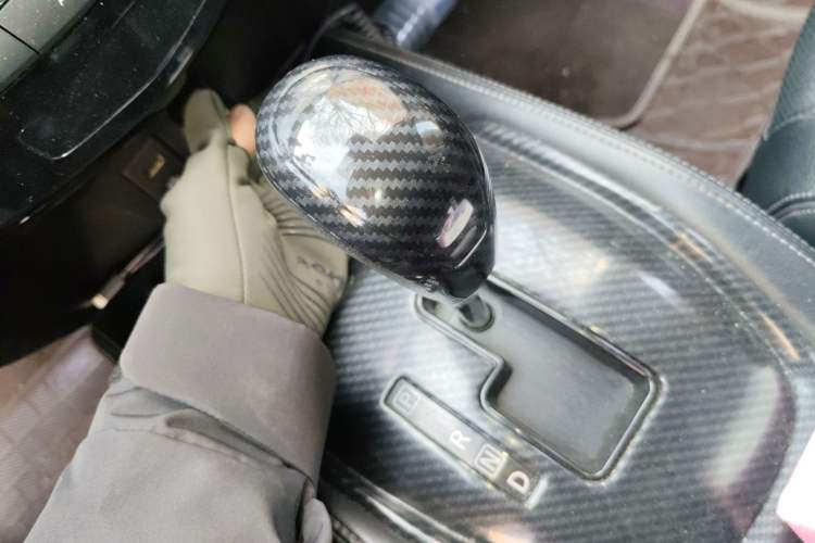 Used Nissan X-Trail 2020 2.5L XL ITS CVT 4WD Deluxe Navigation Edition Gear Lever