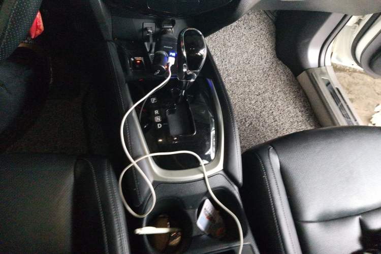 Used Nissan X-Trail 2020 2.0L XL Premium CVT 2WD SmartConnect Luxury Edition Gear Lever